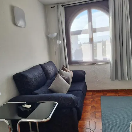 Comfortable One Bedroom Apartamento *